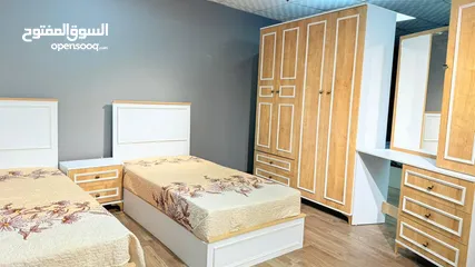  5 غرف نوم محلي  مستورد
