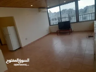  3 شقة فارغة للإيجار في عمان منطقة. خلدا منطقة هادئة ومميزة جدا