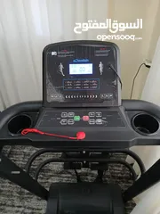  1 جهاز ركض شبه جديد نوعية كثير ممتازه تم تنزيل السعر عل 200