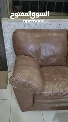  8 طقم كنب جلد + فضيه عدد 2 + دورسوار