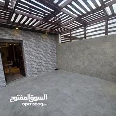  25 فيلا متلاصقة للبيع او للايجار في عبدون - ref : 12161