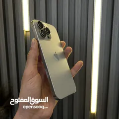  4 iPhone 16 Promax 256G شرق أوسط