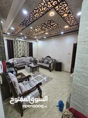  11 شقه فاخره للبيع