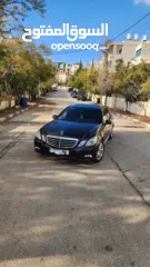  16 مرسيدس بنز