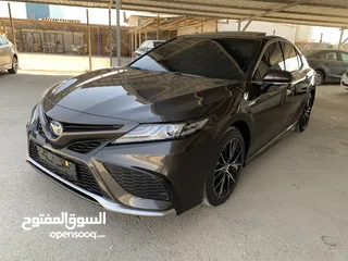  4 تويوتا كامري 2024 XSE فل الفل كلين تايتل يأباني اصلي وارد كوري بطاريه ليثيوم عداد الف كيلو زيرو يعني