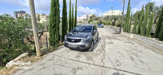  4 جيب كاياسبورتاج موديل 2014-اتومتيك'دفع 4×4 ماتور 2000ديزل فل فل اضافات ماعد الفتحة - نظيف من الاخر