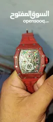  1 ساعه سويسري الاصليه للبيع بسعر حررق بسبب نقص عقرب الوسط فقط