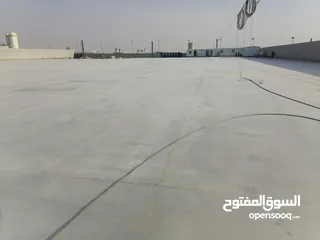  24 Helicopter finishing concrete