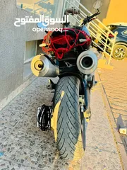  3 Ducati Monster 696