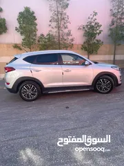  5 توسان للبيع