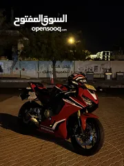  1 موديل 2018 CBR1000RR خليجي