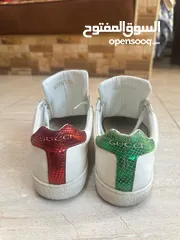  3 شوز جوتشي اورجينال للبيع