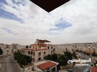  1 شقة دوبلكس طابق أخير مع روف مساحة (215)م الداخلي (100)م الخارجي في أرقى مناطق (أم حجير) شفا بدران