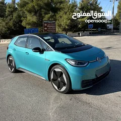  3 فولكسفاغن اي دي 3 اعلى صنف برو بروجيكتور اوتوبارك بانوراما فحص كامل عداد قليل بحالة الوكاله