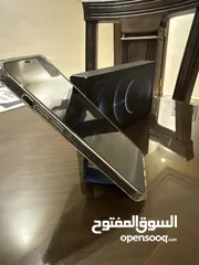 7 ايفون 12 برو ماكس بحالة ممتازة بدون اي خدوش او كسور , بطارية اصلية , بكارتونته اصلي ذاكرة 512
