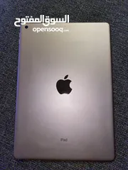  2 ايباد 8 32 GB بحالة ممتازة ipad 8