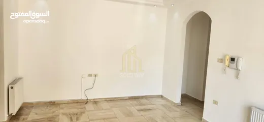  8 في أرقى مناطق دير غبار شقة أرضية 150م داخلي 150م خارجي بتشطيبات سوبرديلوكس/ ref 7048