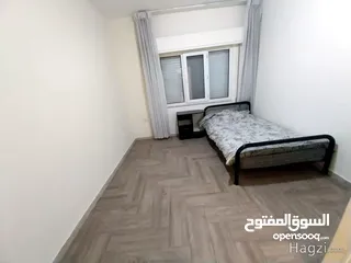  14 شقة شبه ارضية في منطقة الدوار الرابع ( Property ID : 30244 )