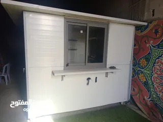  1 كشك مطعم مع معدات جاهز