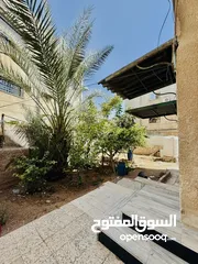  9 عمارة سكنية على ارض نصف دنم 511 متر مربع تتكون من ثلاث طوابق  منطقة هادئة و قريب من شارع المطار