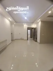  8 خلدا 245م طابق اول بسعر مناسب