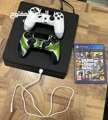  1 بلايستيشن 4 سلم  مستعمل  مع يد تحكم عدد 2 مع CD. Gta v
