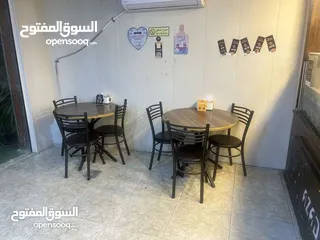  25 محل وافل وكريب. وكوتيلات للبيع