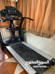  2 جهاز مشي رياضي بحالة ممتازة