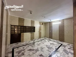  7 للبيع دار سكني مساحه 150 واجهه 6 موقع السيديه  ضهر شارع النخل