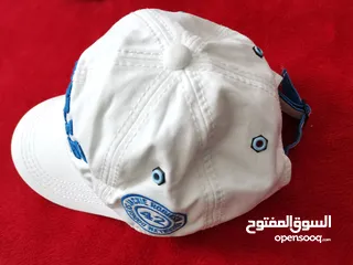  2 طاقية hat جديدة ماركة للبيع