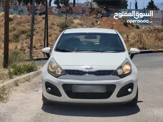  12 كيا برايد هاتش باك 2012 ( 1600 cc gdi ) للبيع بسعر مغري