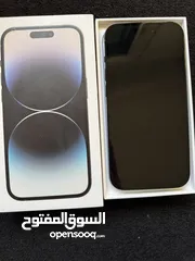  1 Iphone 14 pro black like new 128gb