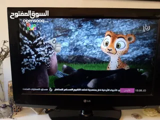  4 شاشه ال جي 32بحالة جيده بسعر مغري السعر قابل للتفاوض