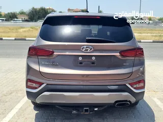  3 Hyundai Santa Fe 2020