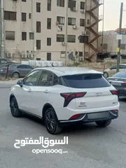  10 نيتا v موديل 2023 لون ابيض لؤلؤي فحص كامل جمرك حديث اتسكور 89% فحص soc 100% استخدام شخصي مثبت كارسير