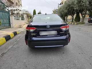  16 تويوتا كورولا 2021 ياباني بطارية ليثيوم قطعت مسافه 30 الف جمرك جديد بسعر مغري جدا