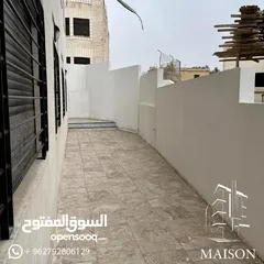  15 شبه ارضي مع ترس 40 متر و مدخل خاص في البنيات قرب مدارس الحصاد