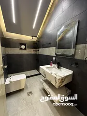  4 شاليه vip للبيع