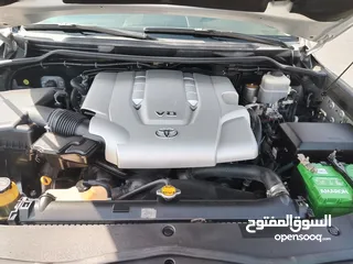  15 تويوتا لاندكروزر VXR 2010