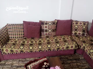  5 طقم كورنر خليجي نظيف للبيع