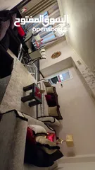  4 شقه شبه جديده للبيع المستعجل في أحلى مناطق السابع للبيع بنصف سعر التكلفة كاش او عن طريق البنك فقط