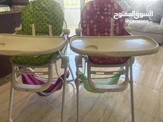  2 مقاعد طعام للأطفال