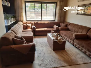  7 كورنر كبير للبيع