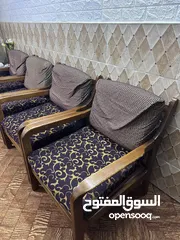  14 طقمين كنب بحالة ممتازة للبيع بسعر ممتاز