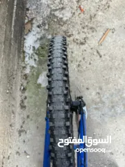  7 بسكليت للبيع أو للبدل على بسكليت كهربه أو سكوتر  بركات فحمات امامي وخلفي  السعرات 8 خلفي و 3 امامي