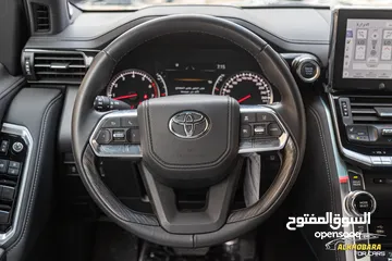  23 Toyota Land Cruiser 2022 Vx-r 70th anniversary    وارد و كفالة الشركة المركزية