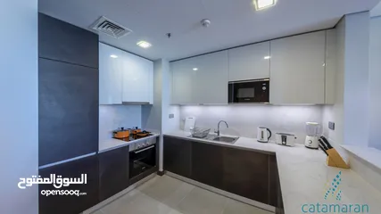  10 Luxurious 1-bedroom apartment in prestigious CATAMARAN TOWER A
