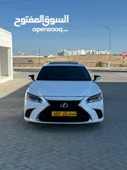  1 لكزس ES350 Fsport موديل 2021 داخليه احمر وكاله ثلاث عدسات