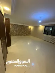  8 شقه فارغه فاخره للايجار -  خلدا 190 متر