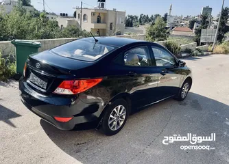  2 اكسنت 1.4 مميزة وعداد قليل اصلي